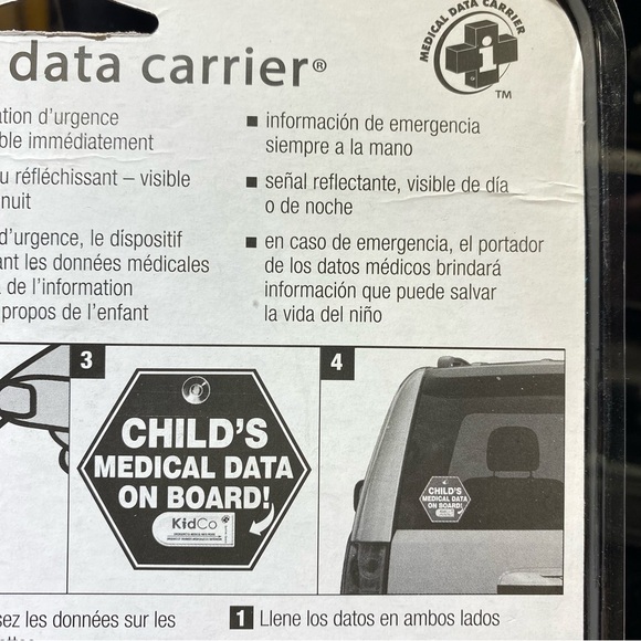 KidCo Child's Medical Data Carrier for your Car in case of accident/emergency - Picture 4 of 10